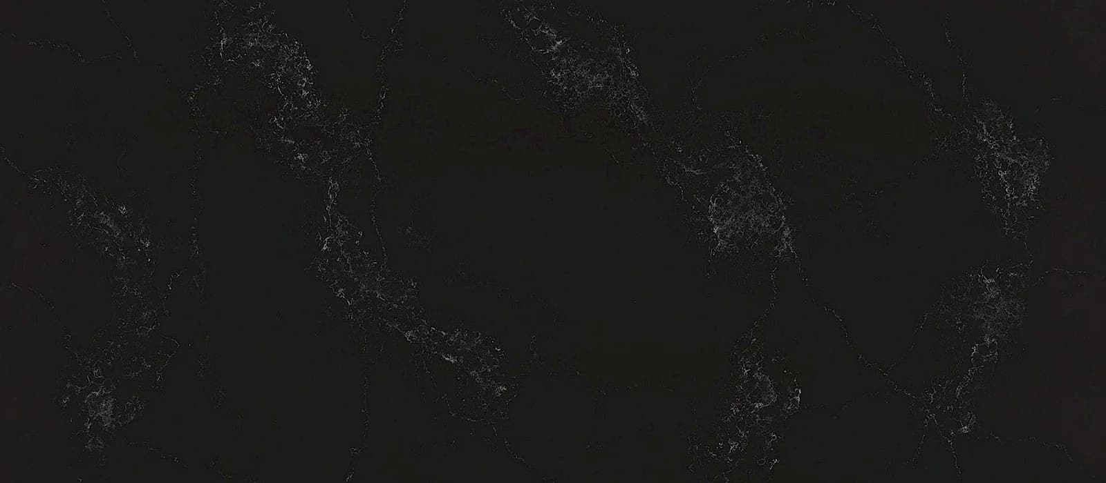 Empira Black Poleeritud