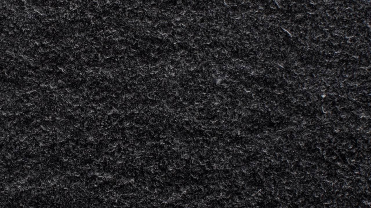 Nero Assoluto Harjatud ja Põletatud